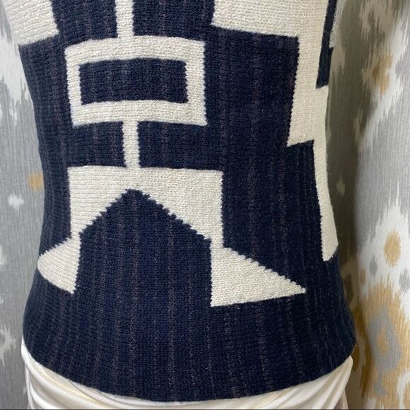 Ralph Lauren Black, Gray & Ivory Southwest Knit Sweater Vest - Picture 15 of 16